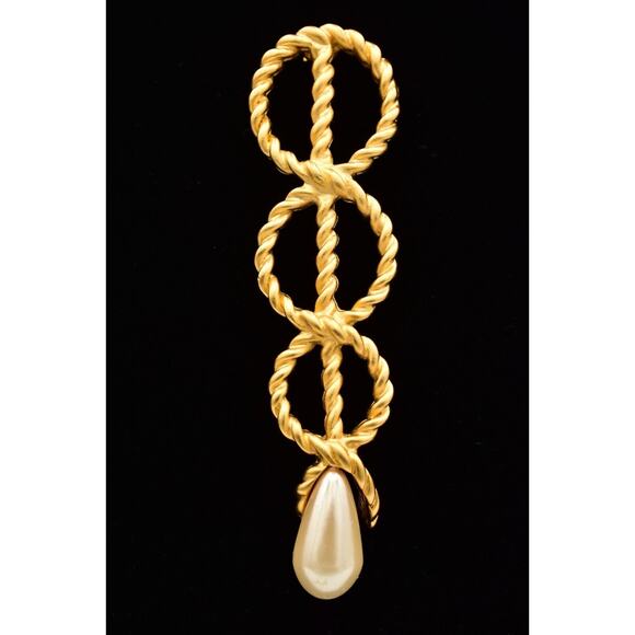 Givenchy Vintage Big Rope Pin Brooch Matte Brushed Gold Pearl Chunky Signed BinJ - Picture 1 of 12